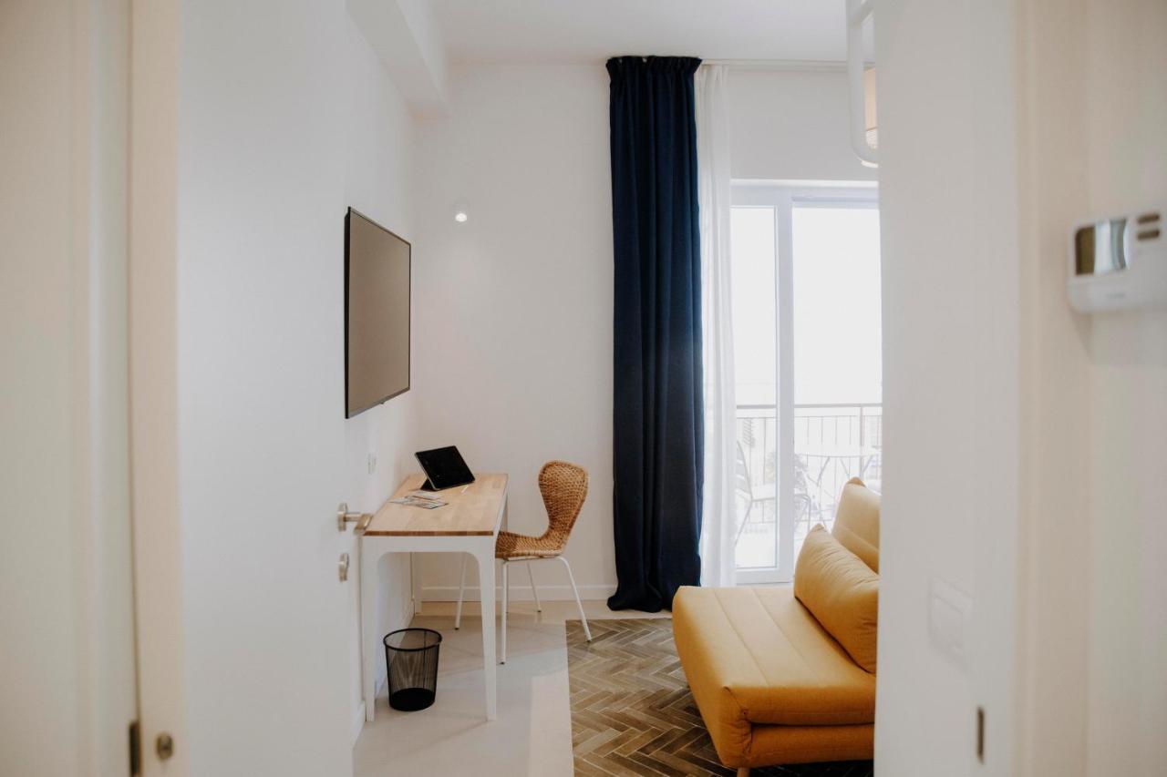 Petrarca17 Guest House A Due Passi Dal Mare Terracina Exteriér fotografie